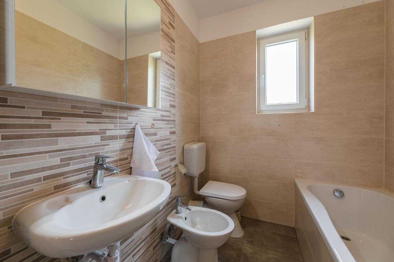 Duda Appartement Crikvenica Buitenkant foto